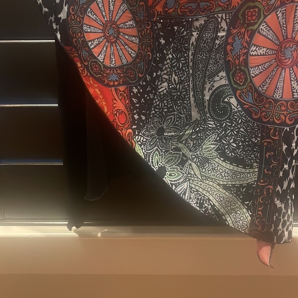 Multi Color Top - Picture 3 of 3